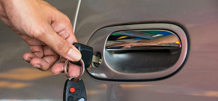 Car door lock repair in Marina del Rey